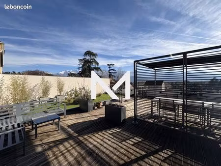 appartement 3 pièces 82 m²