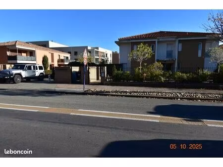 garage a louer voiture hybride