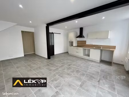 maison 5 pièces 147 m²