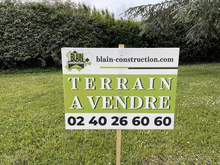 vente terrain à saint-colomban (44310) : à vendre / saint-colomban