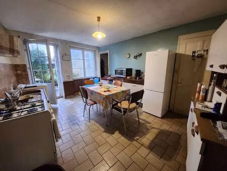vente maison à nalliers (85370) : à vendre / 82m² nalliers