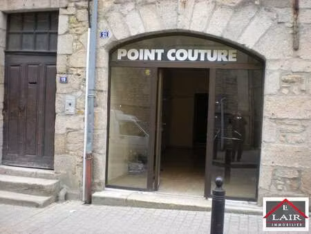 location bureaux et commerces à alençon (61000) : à louer / 25m² alençon