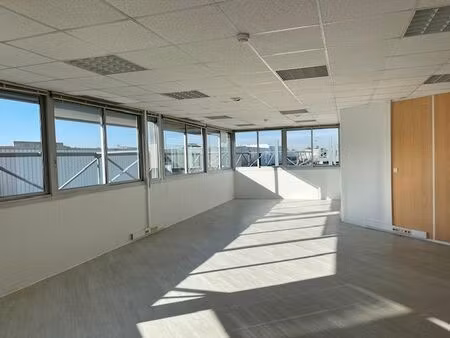 local commercial - 297m ²