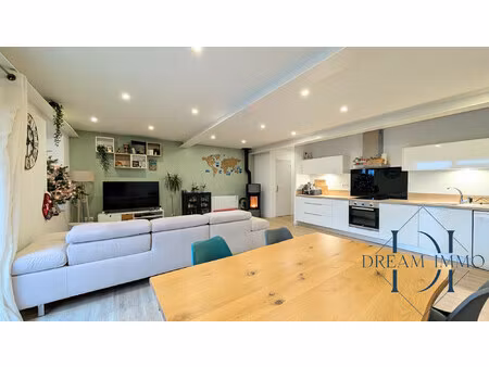 maison de standing dans bâtisse ancienne – 128 m² – une qu