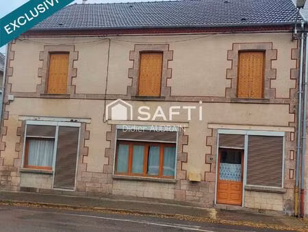 maison 8 pièces 5 chambres avec de beaux volumes  un grand terrain et dépendances