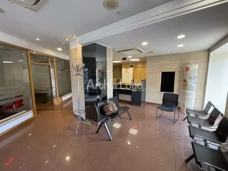 local commercial a louer