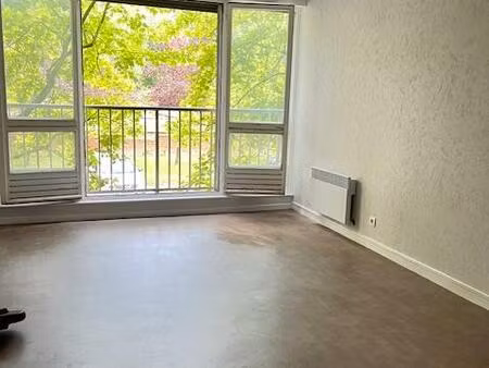 location appartement 3 pièces 67m² douai 59500