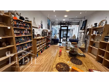 bâtiment de 120 m² sur 3 niveaux – idéal investissement ou projet mixte