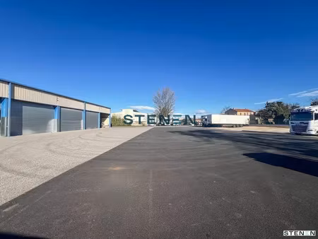 à louer - entrepôt 1000 m² - cavaillon