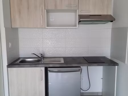 location appartement 2 pièces 40m² roques 31120