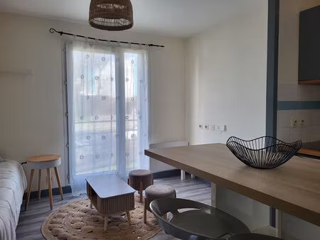 a louer studio dans residence etudiante