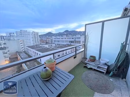 location appartement 2 pièces 41m² clermont ferrand 63000