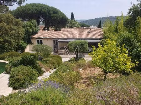 maison dans residence a gassin avec piscine et jardin a 5mn de st tropez et des plages