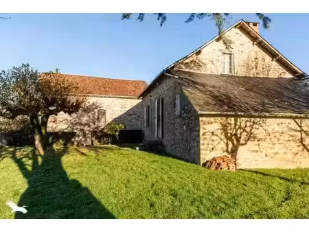 vente maison 6 pièces 90 m² à condat-sur-ganaveix (19140)  172 000 €