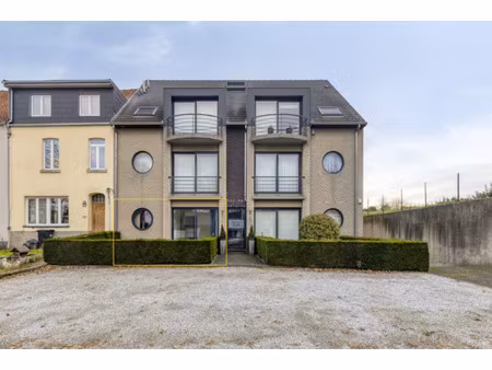 gelijkvloers appartement te koop in iddergem