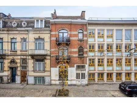 immo david stelt voor: charmant herenhuis met tuin in ukkel