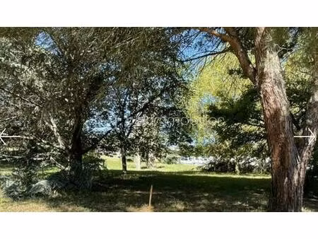 terrain de 569 m² à pompertuzat