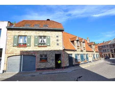 studio-appartement op een rustige locatie in hartje brugge.
