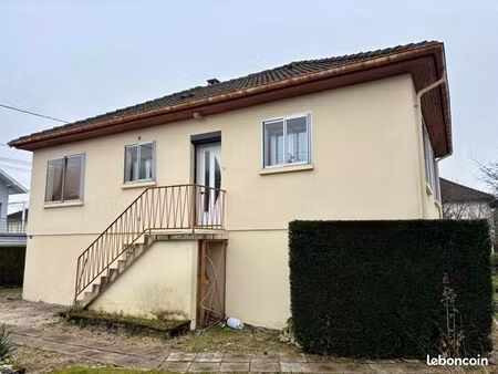 maison 4 pièces 70 m²