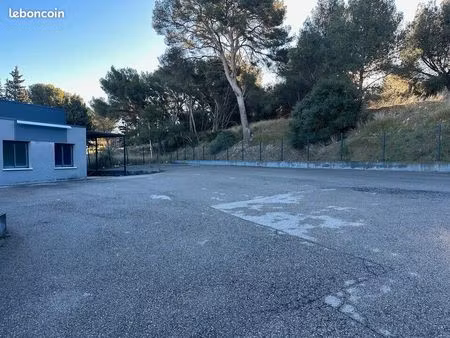 terrain 3 000 m² martigues
