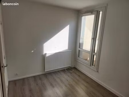 à louer – bel appartement f4 avec grande terrasse à taverny