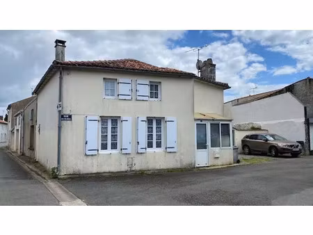 vente maison 2 pièces 76 m² muron (17430)