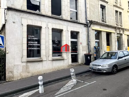location local commercial 105m² auxerre 89000