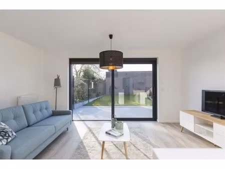 appartement te koop in deerlijk met 2 slaapkamers