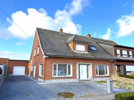 huis te koop in lendelede met 3 slaapkamers