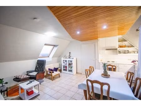 centraal gelegen appartement met ondergrondse staanplaats