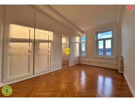 belle maison familiale