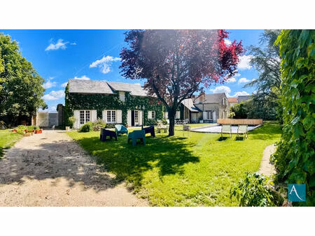 vente maison 9 pièces  273.00m²  roinvilliers