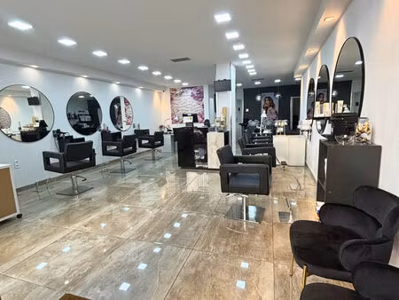 vente local commercial 90m2 marseille 8eme (13008) - 46000 € - surface privée