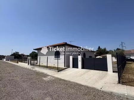 maison t5 de 146m2 avec jardin de 633m2  garage  climatisation et grande terrasse