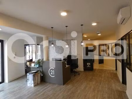 local commercial à louer