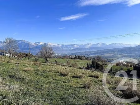 terrain constructible à vendre