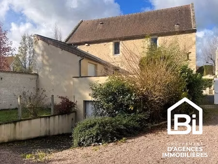 location meublée maison 4 pièces 100 m² à garcelles-secqueville (14540)  1 000 €