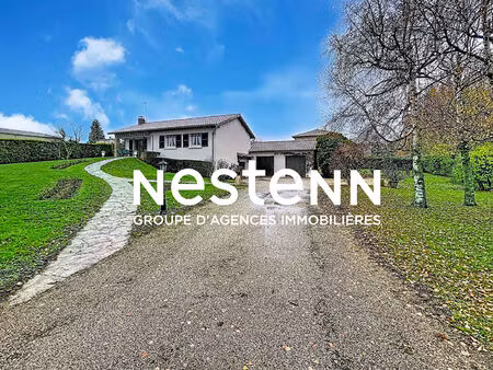 à vendre - charmante maison avec grand terrain - 69820 fleurie