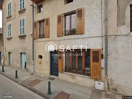 moirans - maison de ville 97m²  4 chambres sur 3 niveaux.