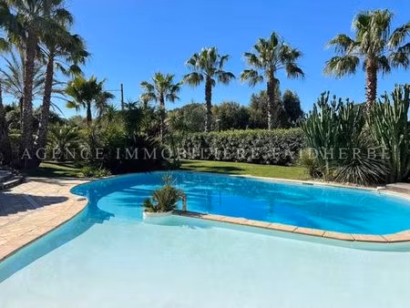 villa de luxe en location ramatuelle  france