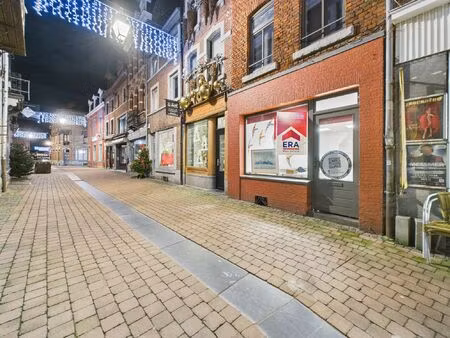 surface commerciale à louer à rue saint-laurent 8 marche-en-famenne (vbd61203)