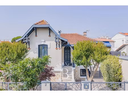 vente maison 6 pièces 162 m² à arcachon (33120)  1 350 000 €