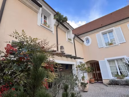 vente maison 6 pièces 197 m² à fontainebleau (77300)  1 299 000 €