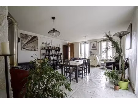 ludres-village – à 10 min de nancy  un appartement lumineux  spacieux et confortable