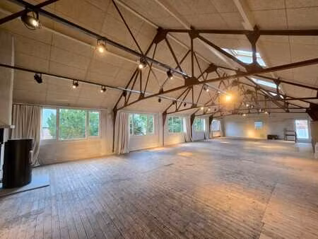 polyvalente ruimte te huur