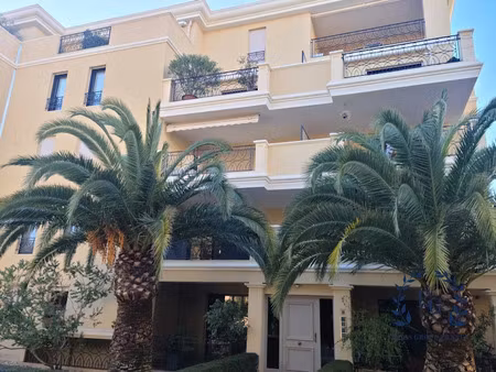 vente appartement 3 pièces 66.66 m² à hyeres (83400)  367 500 €