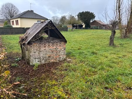 terrain de 837 00 m²