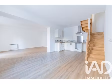 location maison de ville 6 pièces