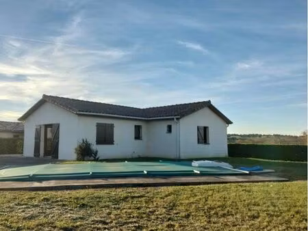 maison de type 4 de 93 m² sur 816 m² de terrain