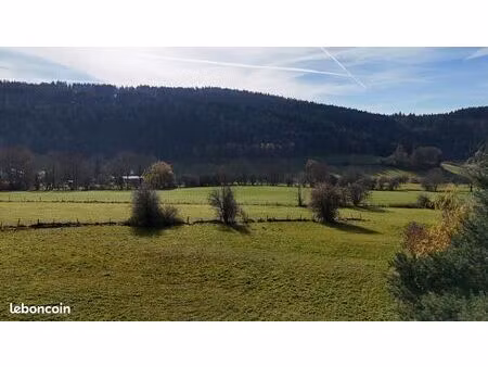 terrain 1722 m² fournets-luisans